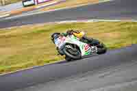 brands-hatch-photographs;brands-no-limits-trackday;cadwell-trackday-photographs;enduro-digital-images;event-digital-images;eventdigitalimages;no-limits-trackdays;peter-wileman-photography;racing-digital-images;trackday-digital-images;trackday-photos